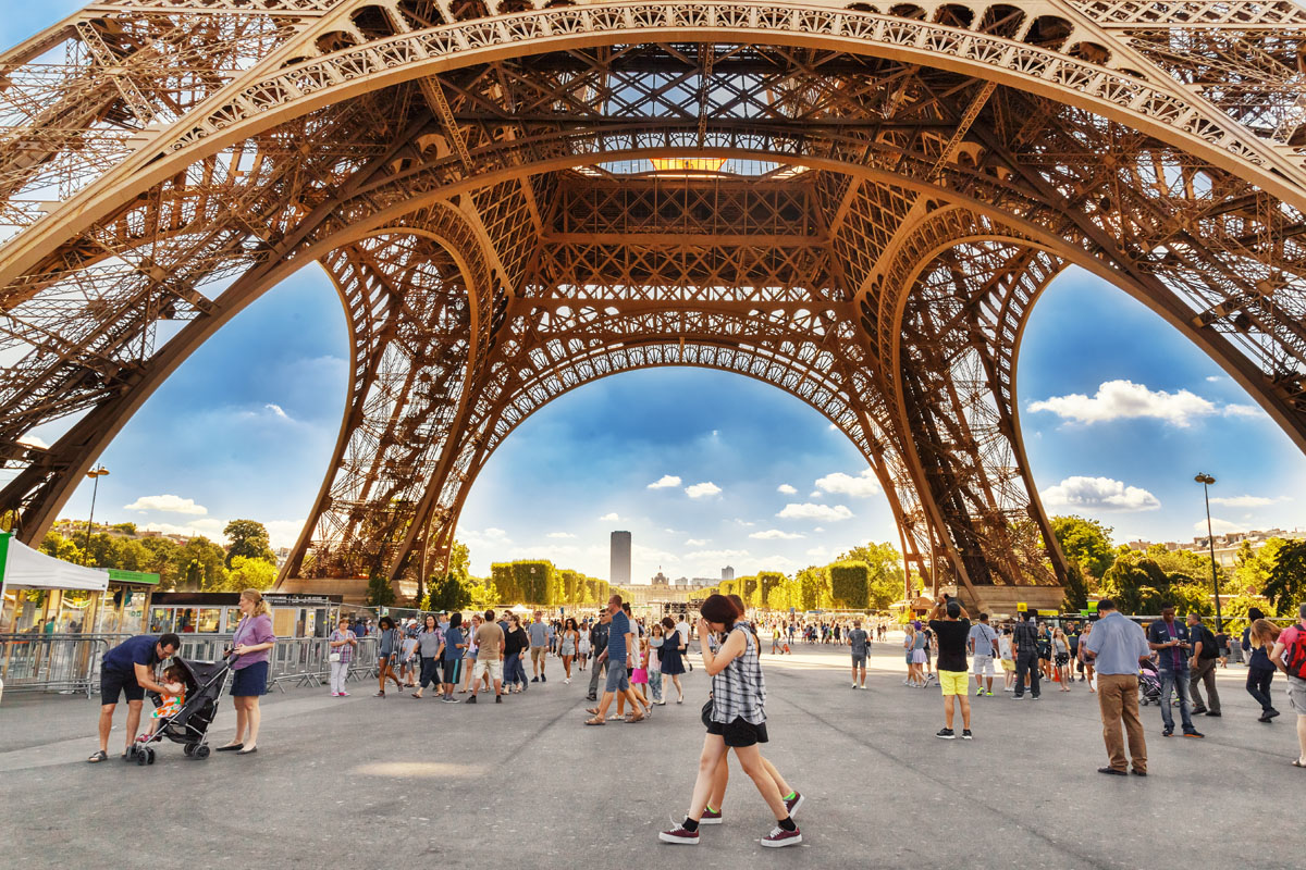 Photo de la Tour Eiffel à Paris, symbole de la France